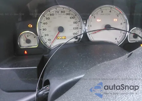 2006 Saturn Vue 4 Cyl from USA, damaged, VIN 5GZCZ33D76S892875